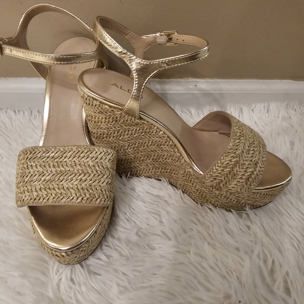 Aldo Gold Wedge Espadrilles